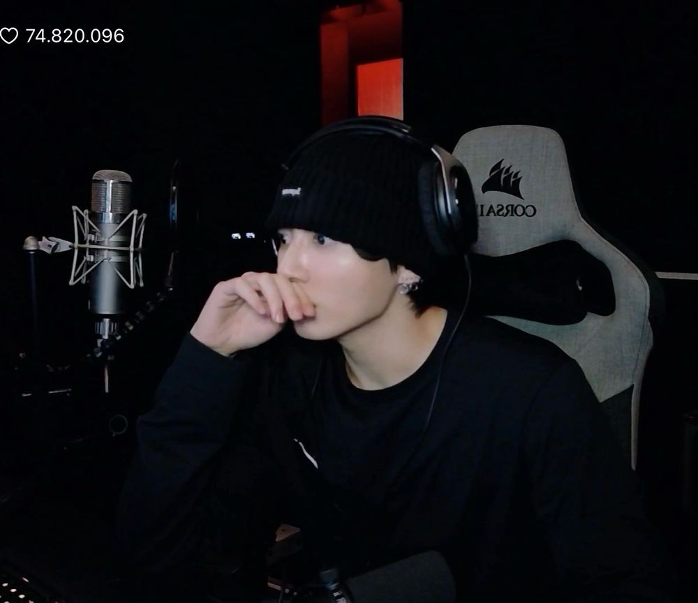 Jungkook looking cute during his 4 am singing live
