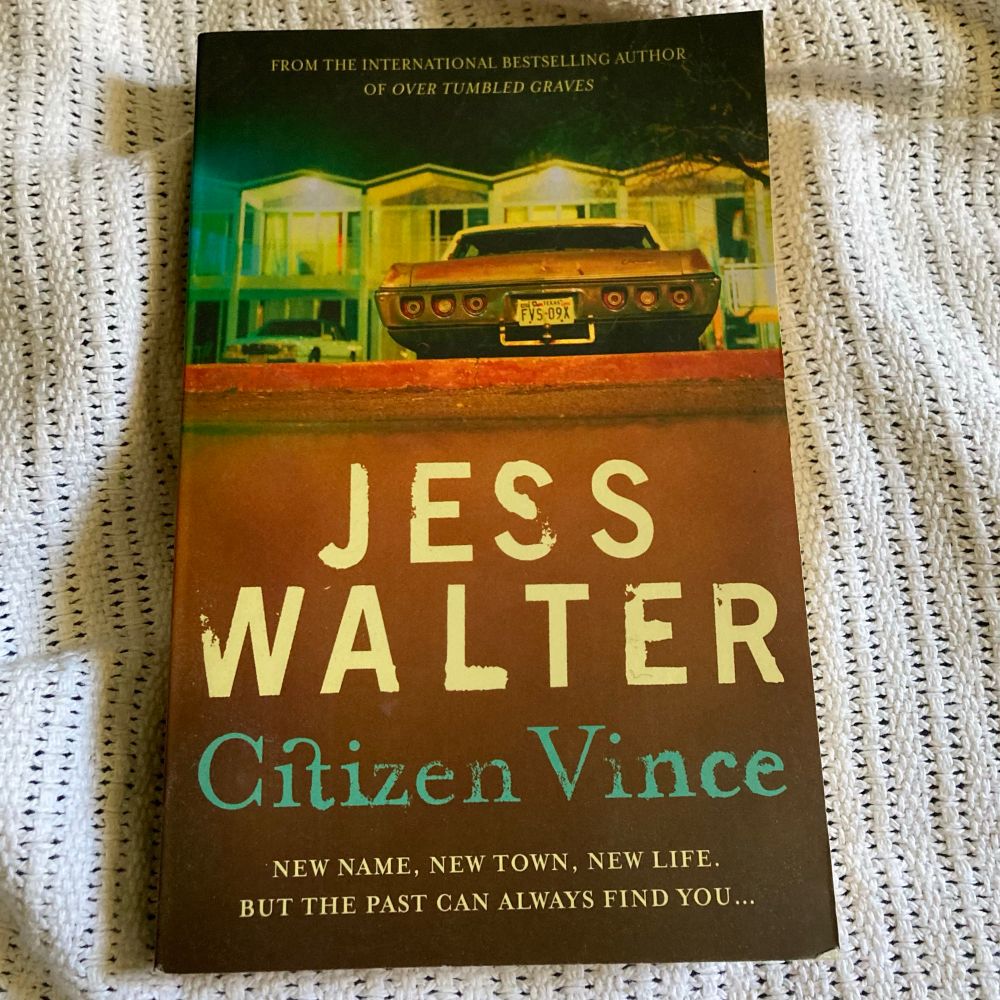 Paperback novel Citizen Vince by Jess Walter