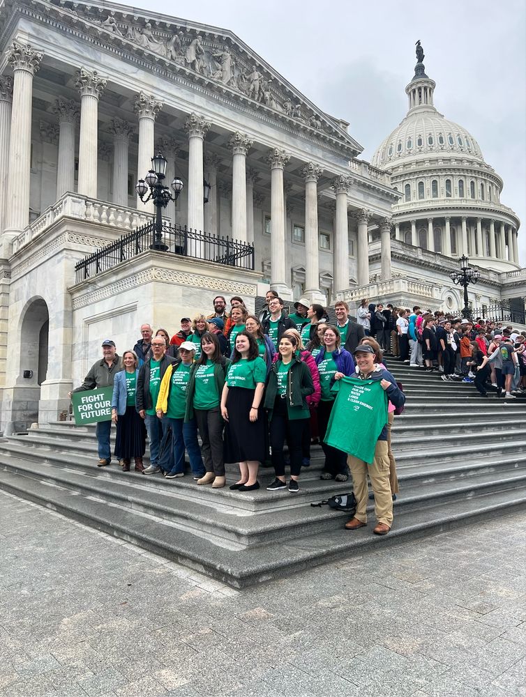 Group photo of League of Conservation Voters supporters rallying for clean air on the Capitol steps.