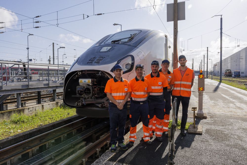 Le personnel de Talgo au Technicentre Est Européen de Paris.