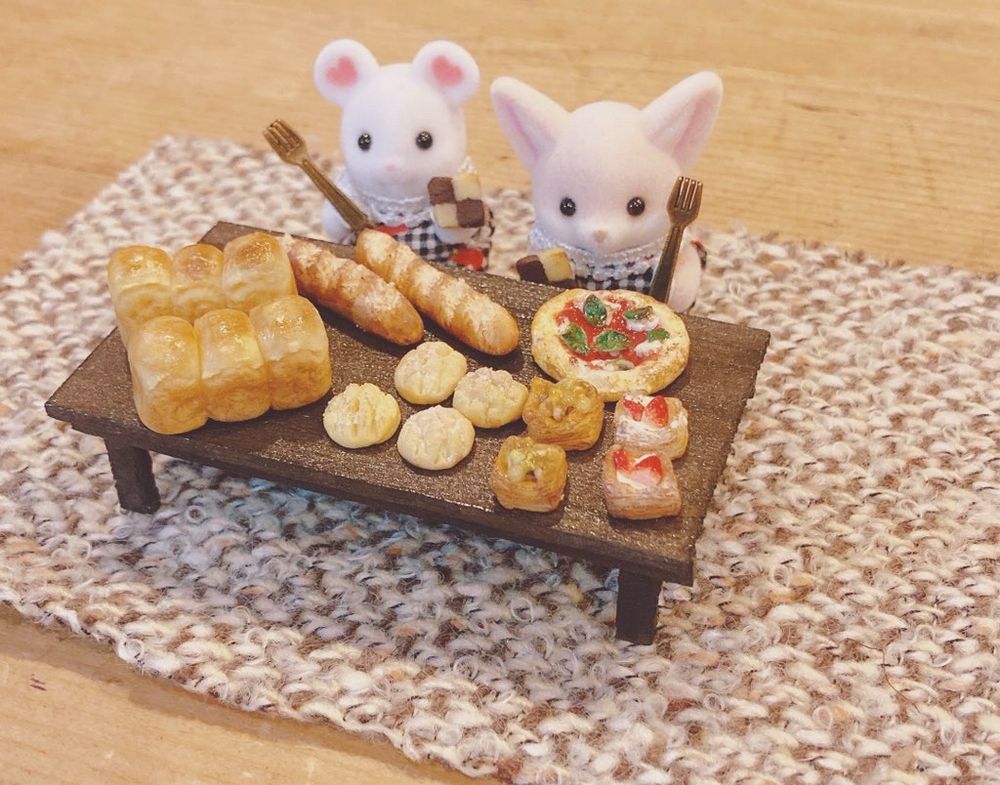 ミニチュアフードとシルバニアの赤ちゃん達