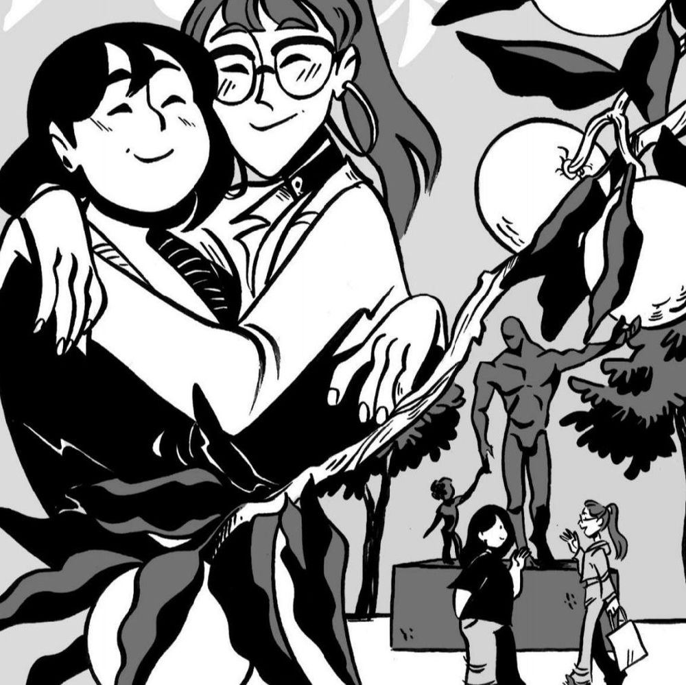 Imagen que muestra una ilustración a tinta y escala de grises. Muestra una escena dividida por una rama de naranjo: en la parte superior, aparecen dos chicas abrazándose en actitud amistosa; abajo, las mismas chicas, pero más jóvenes, se encuentran frente a una estatua.