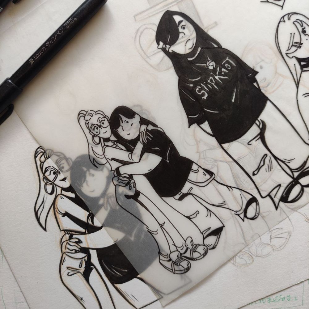 Imagen que muestra diferentes bocetos a tinta de una adolescente con estética heavy en diferentes poses, una de ellas abrazando a otra adolescente pero de estética choni.