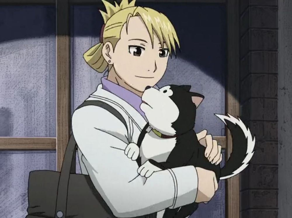 Riza Hawkeye (Fullmetal Alchemist)
