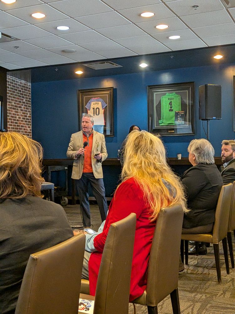 Joe Holden of CBS 3 moderating 