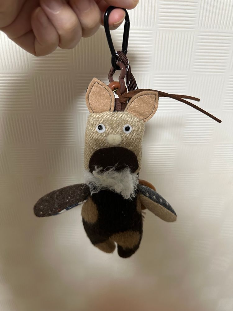 ハンドメイド雑貨　ハンドメイドのぬいぐるみ