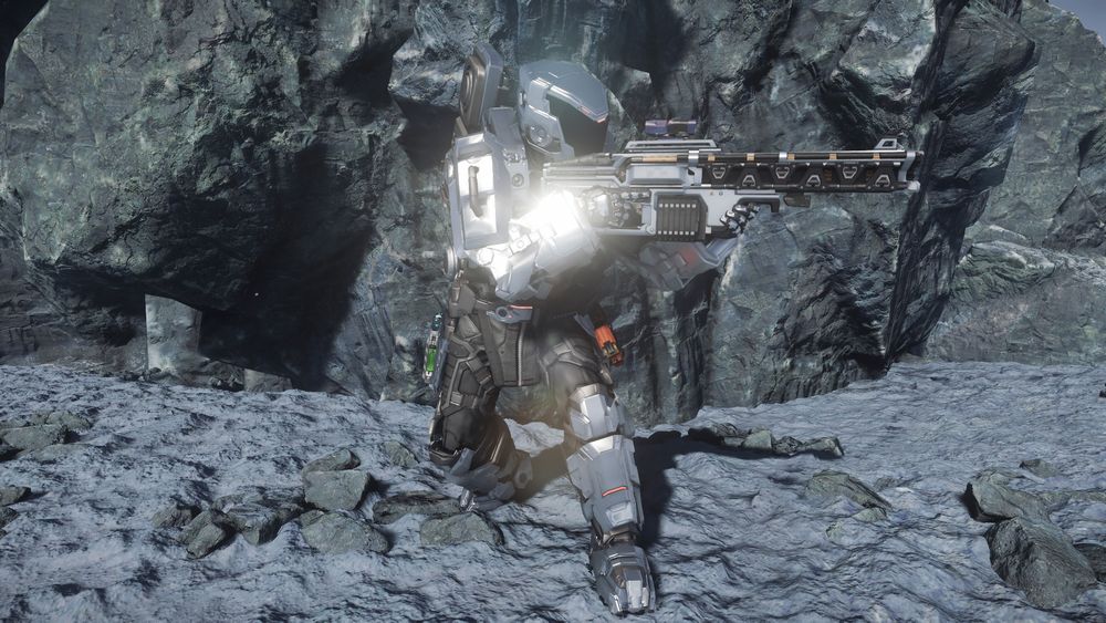 Shiny chrome Corbel armor and Fresnel LMG in the sunlight. 