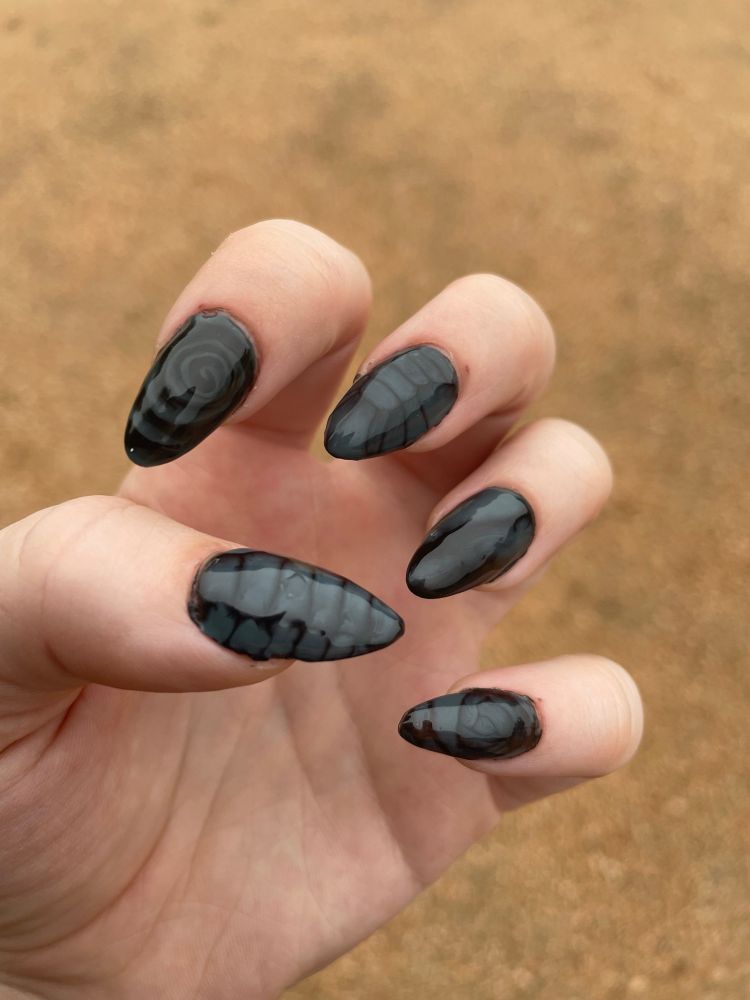 madam glam bloom gel, diva nautical grey and licorice black, nailboo topcoat