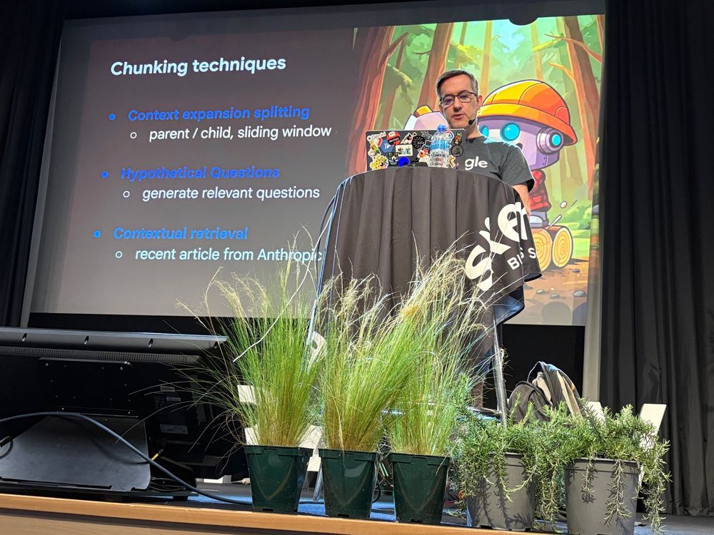 Speaker at riviera with plants 