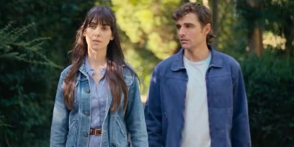 Alison Brie and Dave Franco in Together.