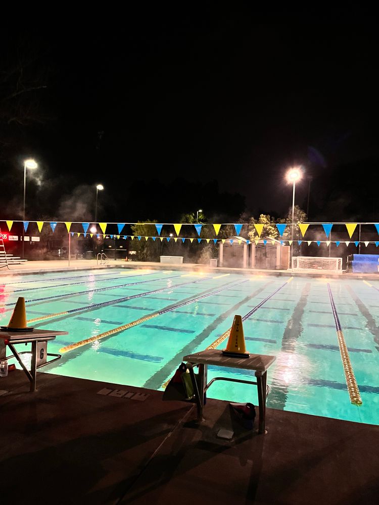 Burgess pool at 5:50am.