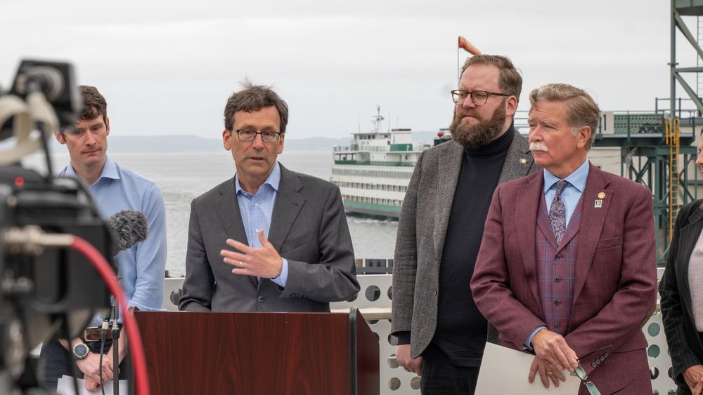 Bob speaking at Colman Dock on the restoration of full domestic service to the ferry system