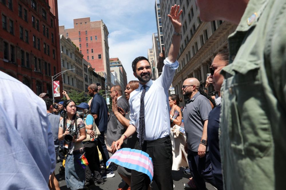Democrats who haven’t endorsed Zohran Mamdani offer tepid defense from Trump