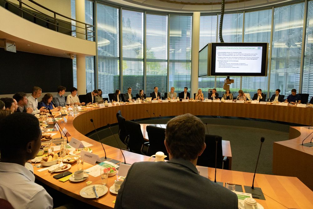 Full house at the Bundestag