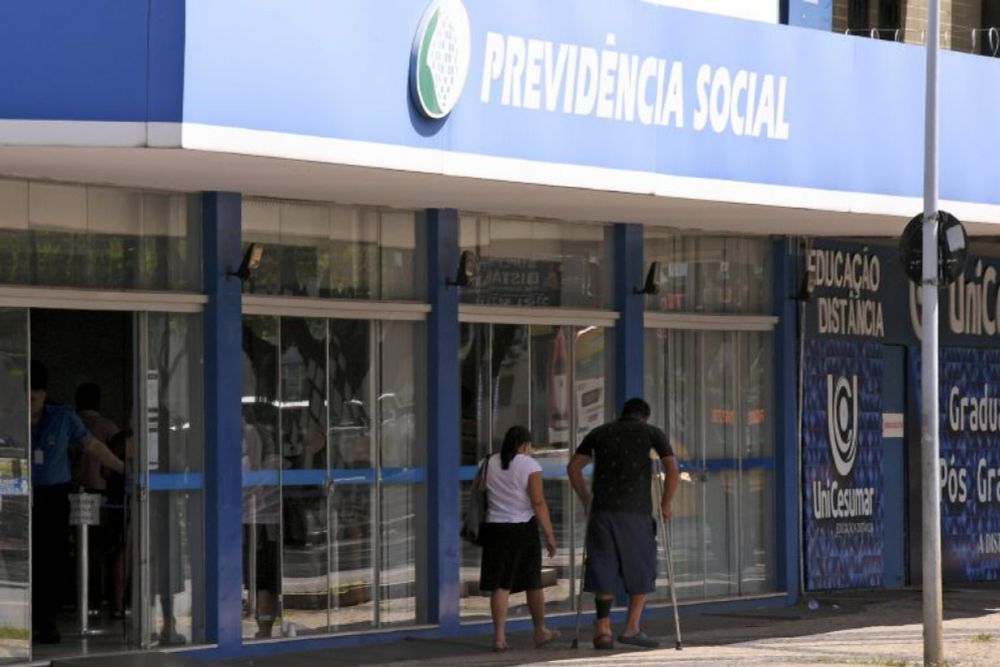 Governo reduz previsão de economia com revisão de gastos da Previdência