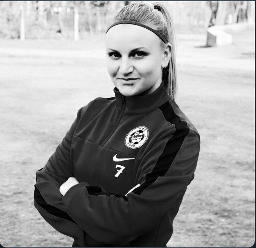 Timothy Snyder
@TimothyDSnyder
Russia has killed about four hundred Ukrainian athletes in this war. Meanwhile, Russian athletes prepare for the Olympics.