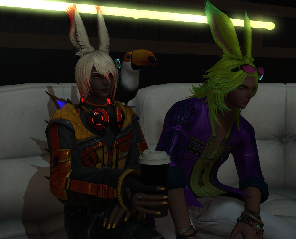 Shilowa and Dancing Green tomeflix and chill.