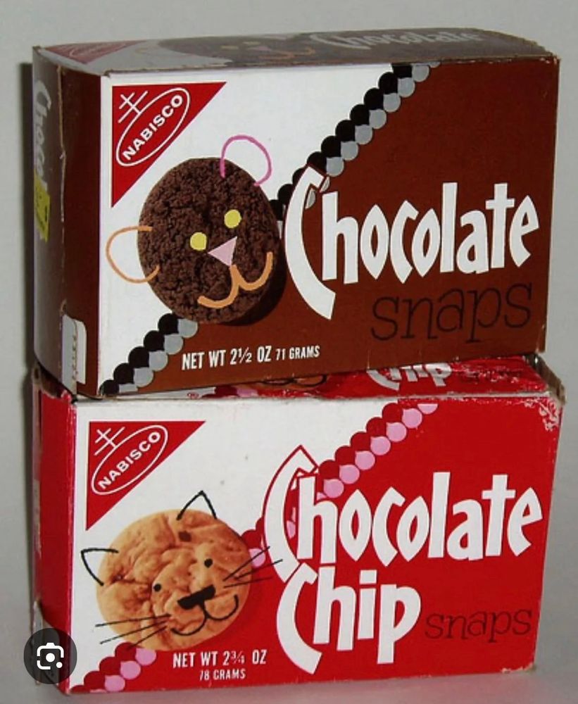 Old school boxes of Nabisco chocolate snaps cookies and chocolate chip snaps cookies
