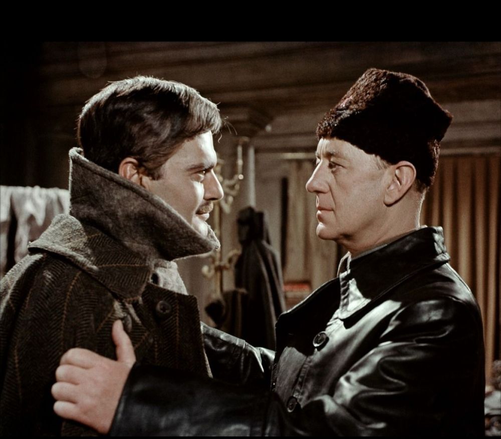 Alec Guinness and Omar Sharif in Dr Zhivago 