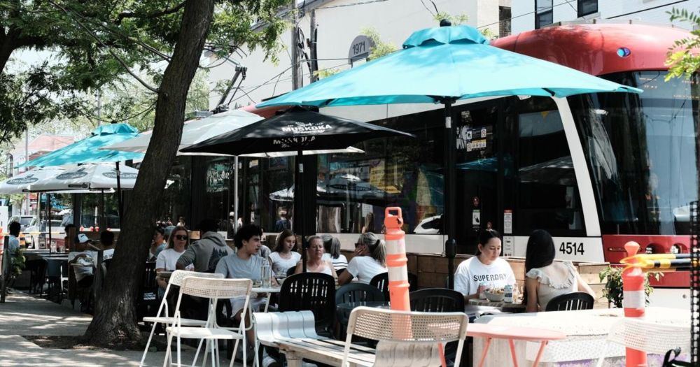 CaféTO  bounces back after city retools outdoor dining program