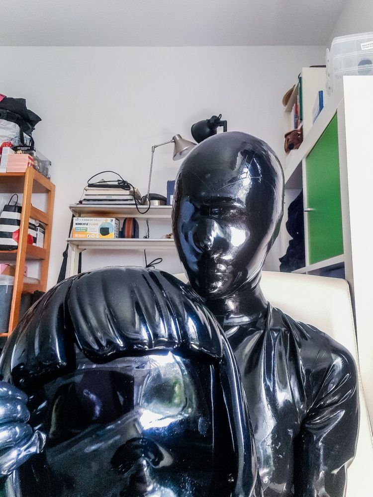 an android without her helmet, yeah?.