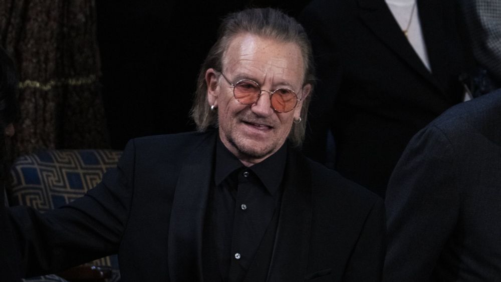 U2 frontman Bono has said in a statement that he feels "revulsion" for the "moral failure" in Gaza, adding that he has tried to "stay out of the politics of the Middle East".