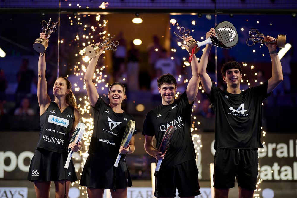 Gemma Triay Pons, Delfina Brea Senesi, Agustín Tapia and Arturo Coello