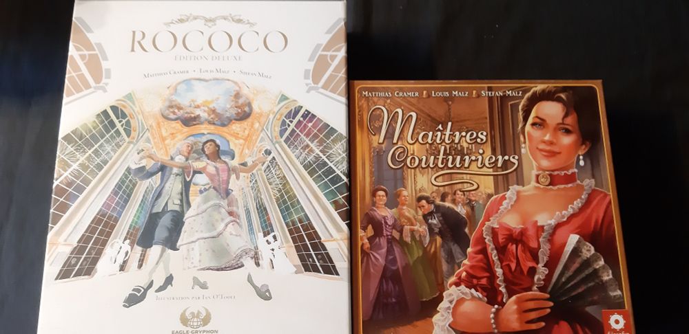 A gauche la version ultime de "Rococo" et à droite la boîte de la VF de l'époque appelée "Maîtres Couturiers"
