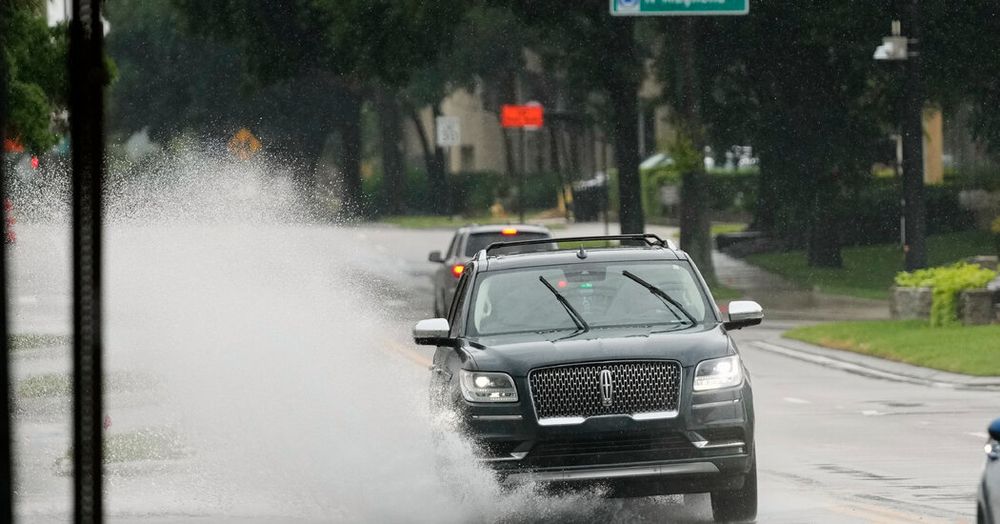 Tropical Disturbance Threatens Days of Heavy Rain Along the Gulf Coast