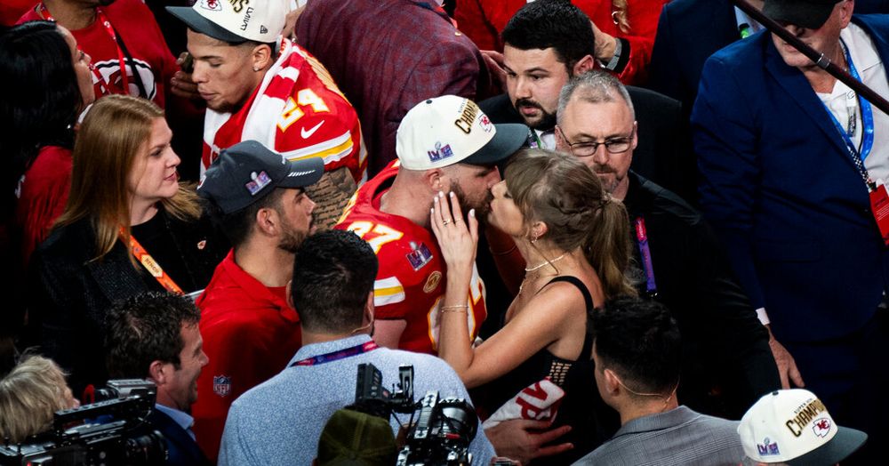 Bogie and Bacall, Marilyn and Joe DiMaggio, Beyoncé and Jay-Z: The new celebrity power couple might overshadow them all.