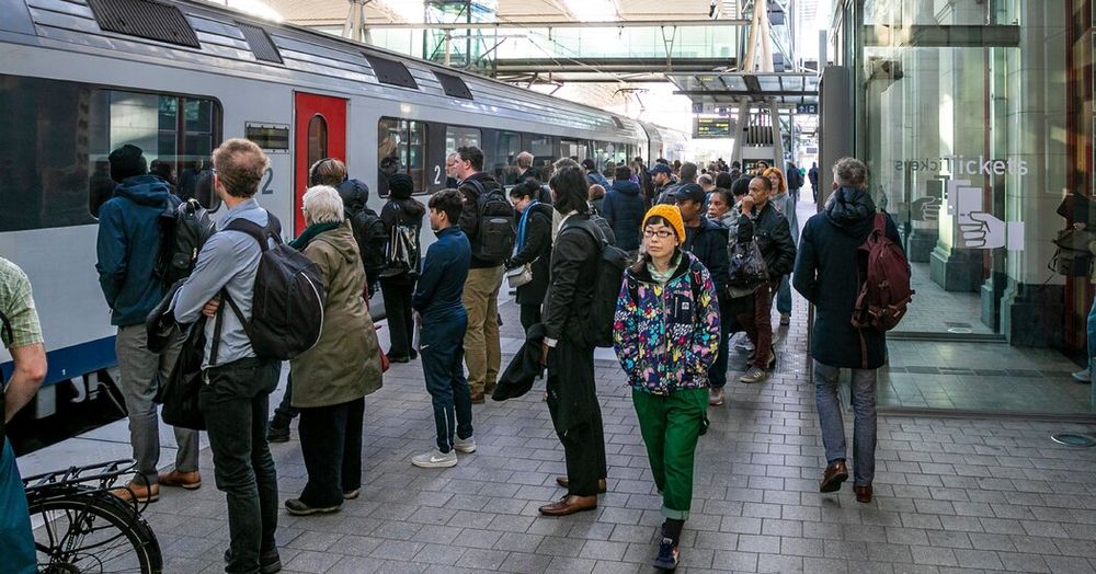 ‘Bonjour’ Sets Off a Linguistic Dispute on a Belgian Train