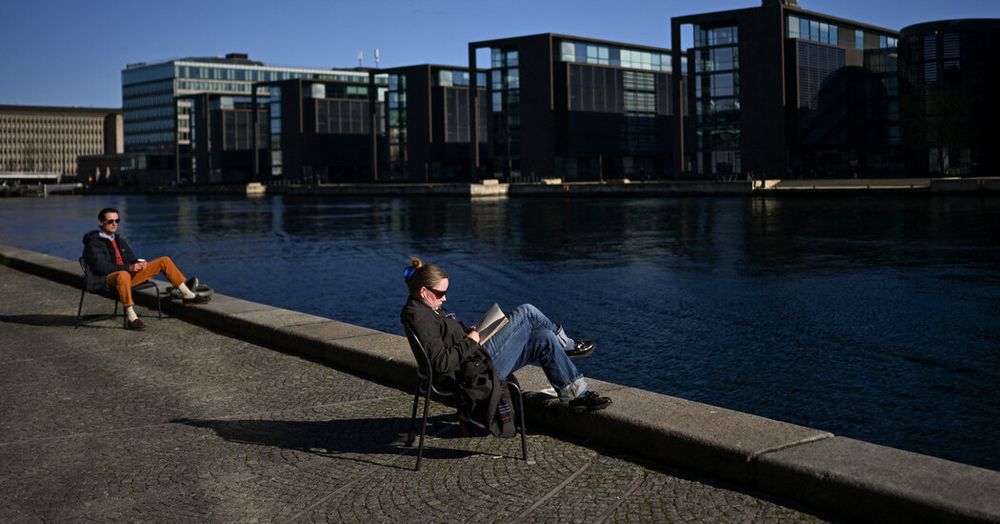 The Danish government announced this week that it planned to make books exempt from a 25 percent value-added tax.