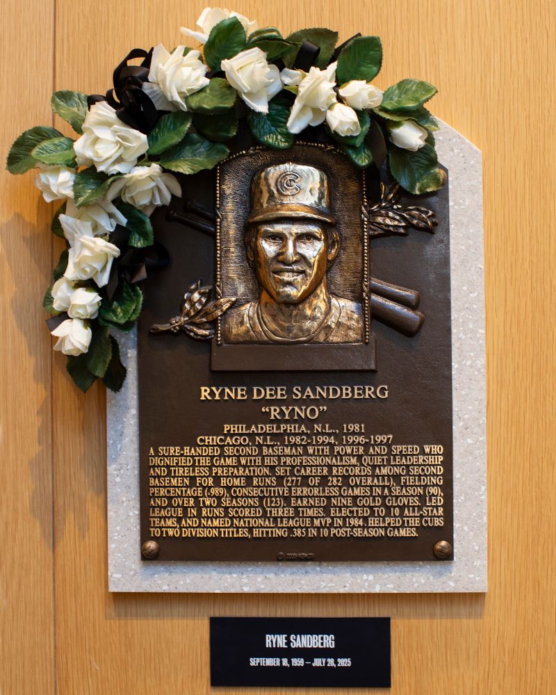 Ryne Sandberg’s Hall of Fame plaque adorned with memorial wreath.