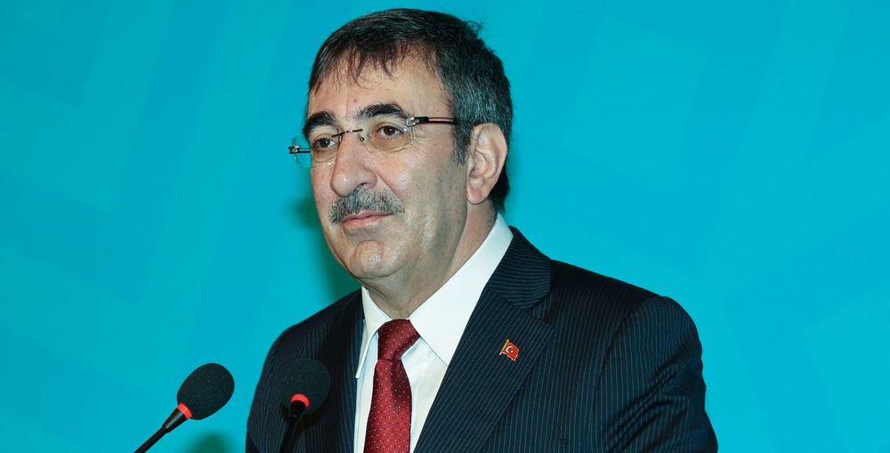 Vicepresidente Cevdet Yılmaz: In alcuni settori i nostri cittadini non vogliono lavorare. Ecco perché abbiamo bisogno di una migrazione pianificata, registrata e regolare.