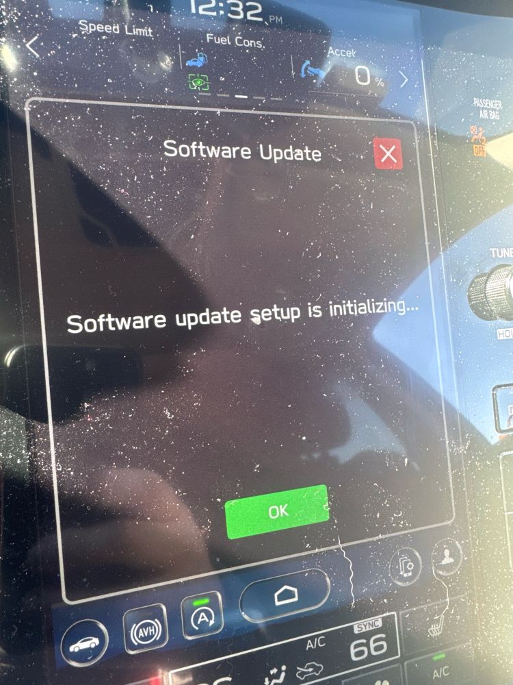 Subaru Outback Infotainment system waiting for a software update to process