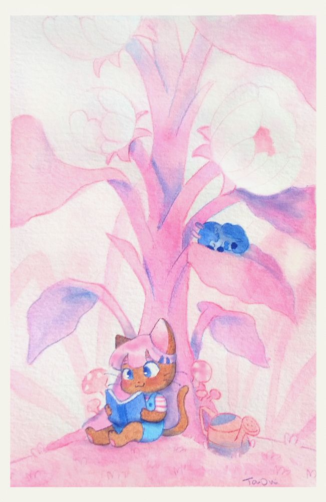 Ilustração em aquarela das personagens Memé e a Largatinha, do Studio Pupa. Memé está lendo um livro e se apoiando em uma grande planta florida. Largatinha está dormindo em uma folha da mesma planta.