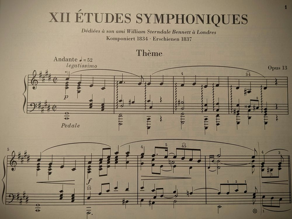 First 8 bars of the theme from Robert Schumann's Symphonic Études, op. 13 