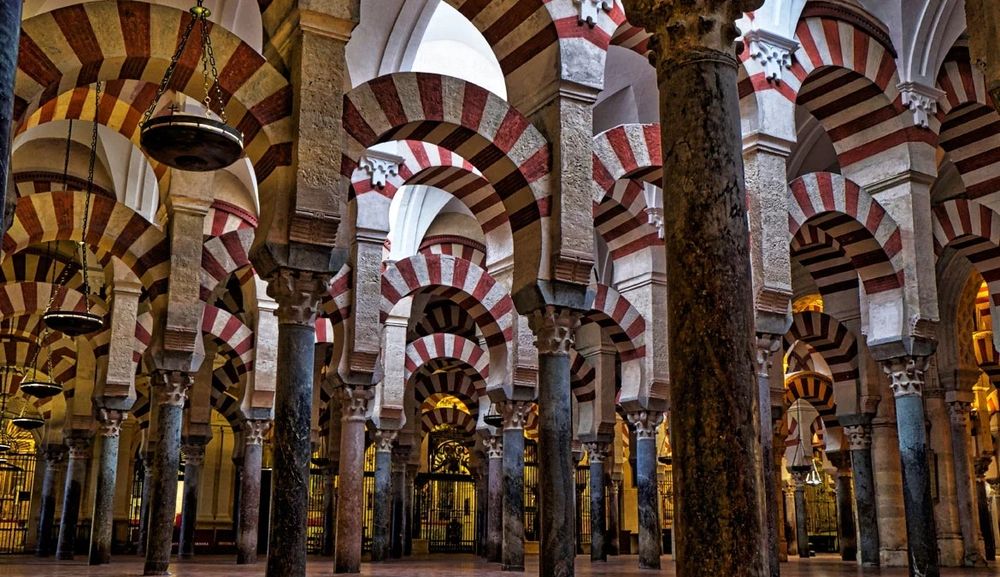 Córdoba's mosque archways 