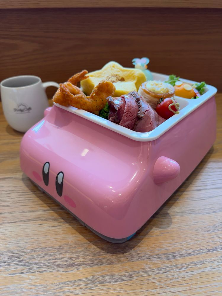 A meal served in a Carby-shaped bento box