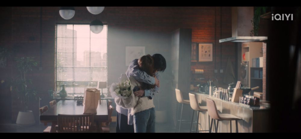 A still from the Chinese drama #TheBestThing showing our tall male lead bending over to hug his lady love. He loves to rest his head on her shoulder and I ate it up. 