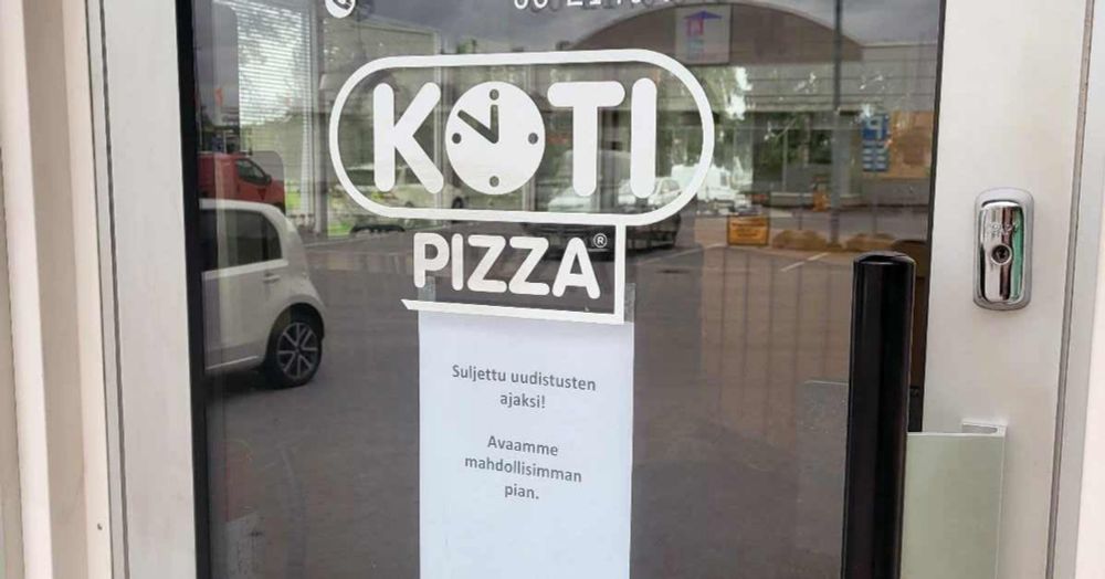 Kotipizza ei myynyt romaniäidille ja tämän lapselle vettä – nyt yhtiö purkaa yrittäjän sopimuksen