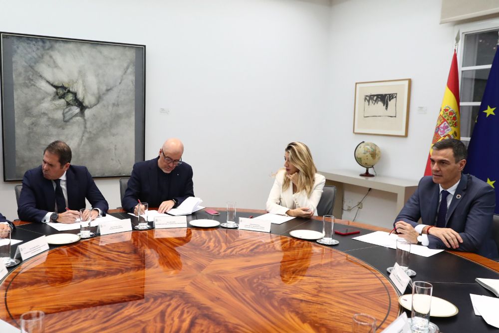 CCOO pide un pacto de Estado contra los efectos de la emergencia climática

En la reunión convocada por el presidente del Gobierno en el Palacio de la Moncloa, CCOO ha hecho un planteamiento integral para abordar la catástrofe provocada por la DANA y su gestión en Valencia, así como para abordar estratégicamente los riesgos asociados a la emergencia climática y sus efectos.