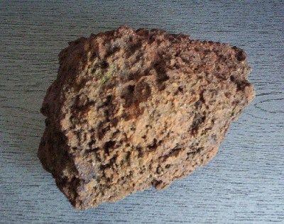 A lump of bog iron (limonite) ore, 2005. Source: Tomasz Kuran aka Meteor2017, https://commons.wikimedia.org/wiki/File:Limonite_bog_iron_cm02.jpg