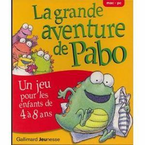 Boite du jeu "La grande aventure de Pabo" pour Mac/PC. On voit un petit monstre vert tenant un coussin, derrière lui plusieurs monstres souriants. Il est écrit "Un jeu pour les enfants de 4 à 8 ans". En bas on lit "Galimard Jeunesse".