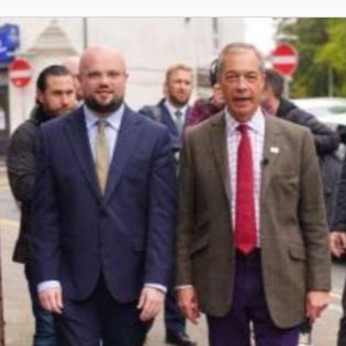 Fat headed fool, and JD Vance meme lookee-likee