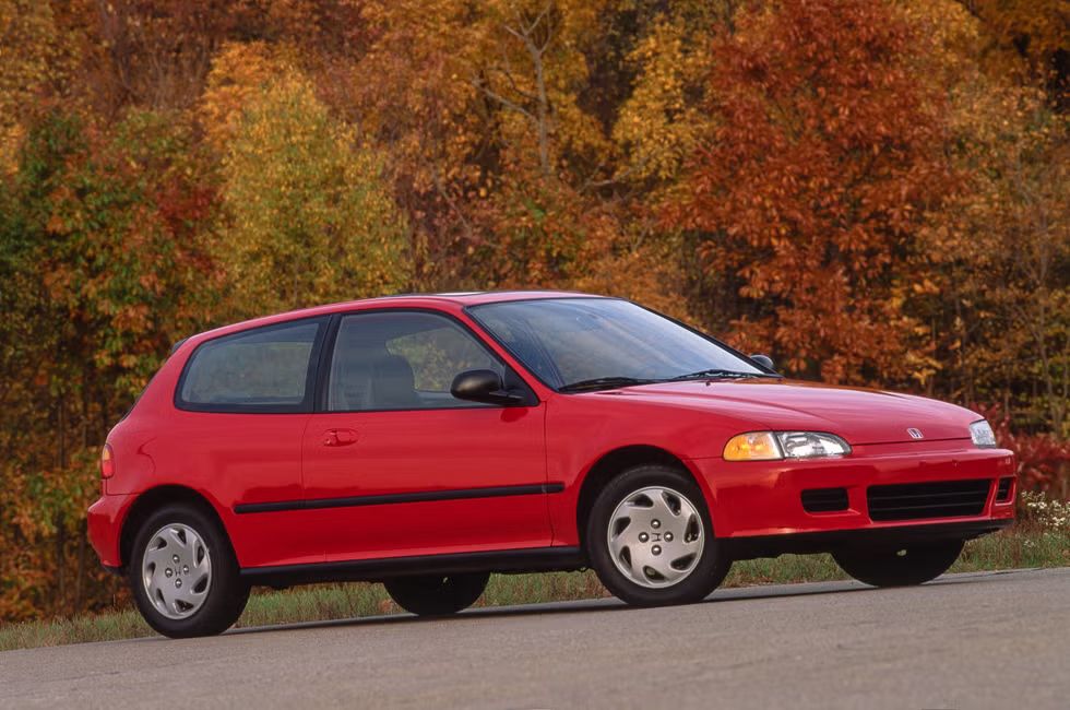 Red 1992 Honda Civic SI hatchback