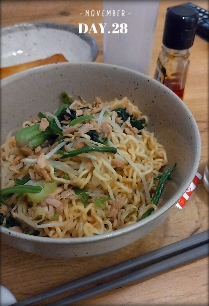 ツナﾁｬﾝ、もやしー、ほうれん草🥬ねぎねぎ 