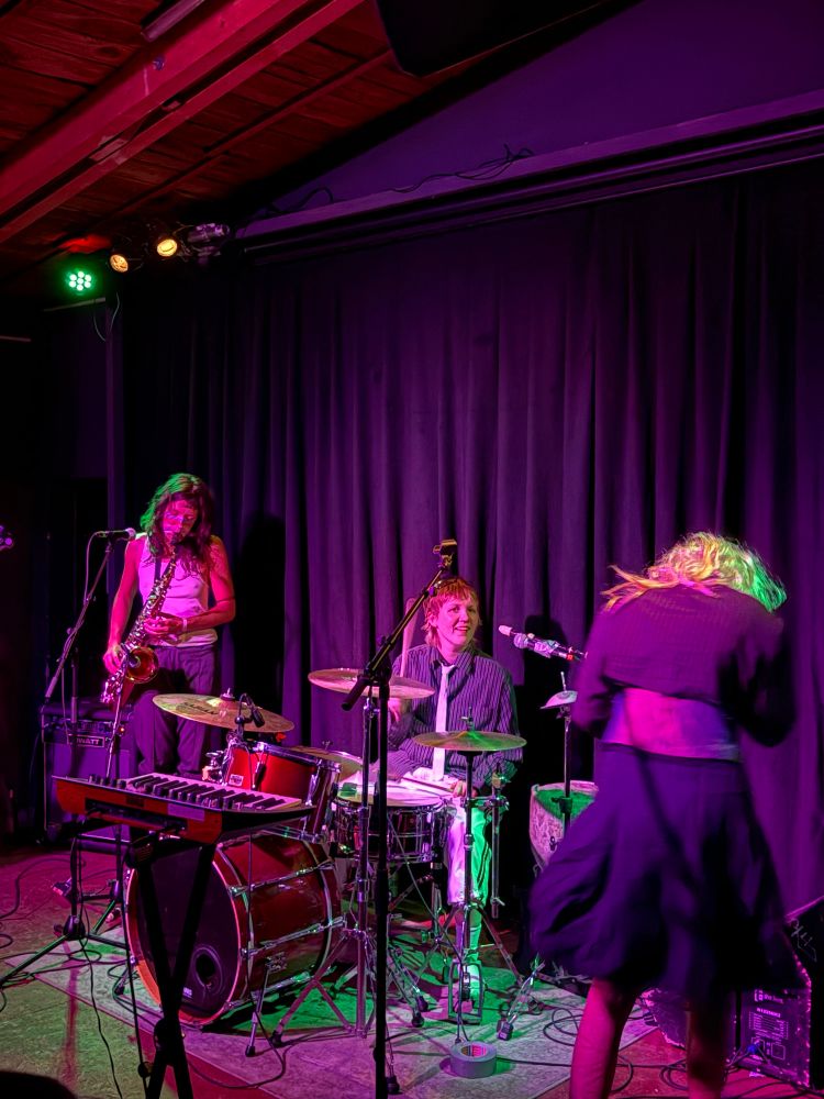 Gròa at Neue Zukunft #Berlin