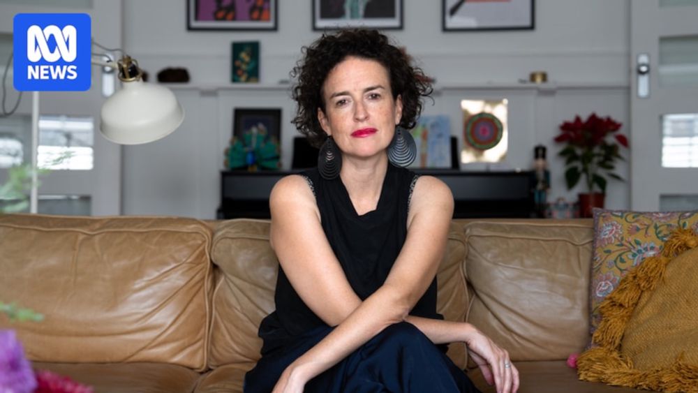 A Victorian writers festival's code of conduct has set a "dangerous precedent", one author says, after more than 50 writers and moderators withdrew from the event.
