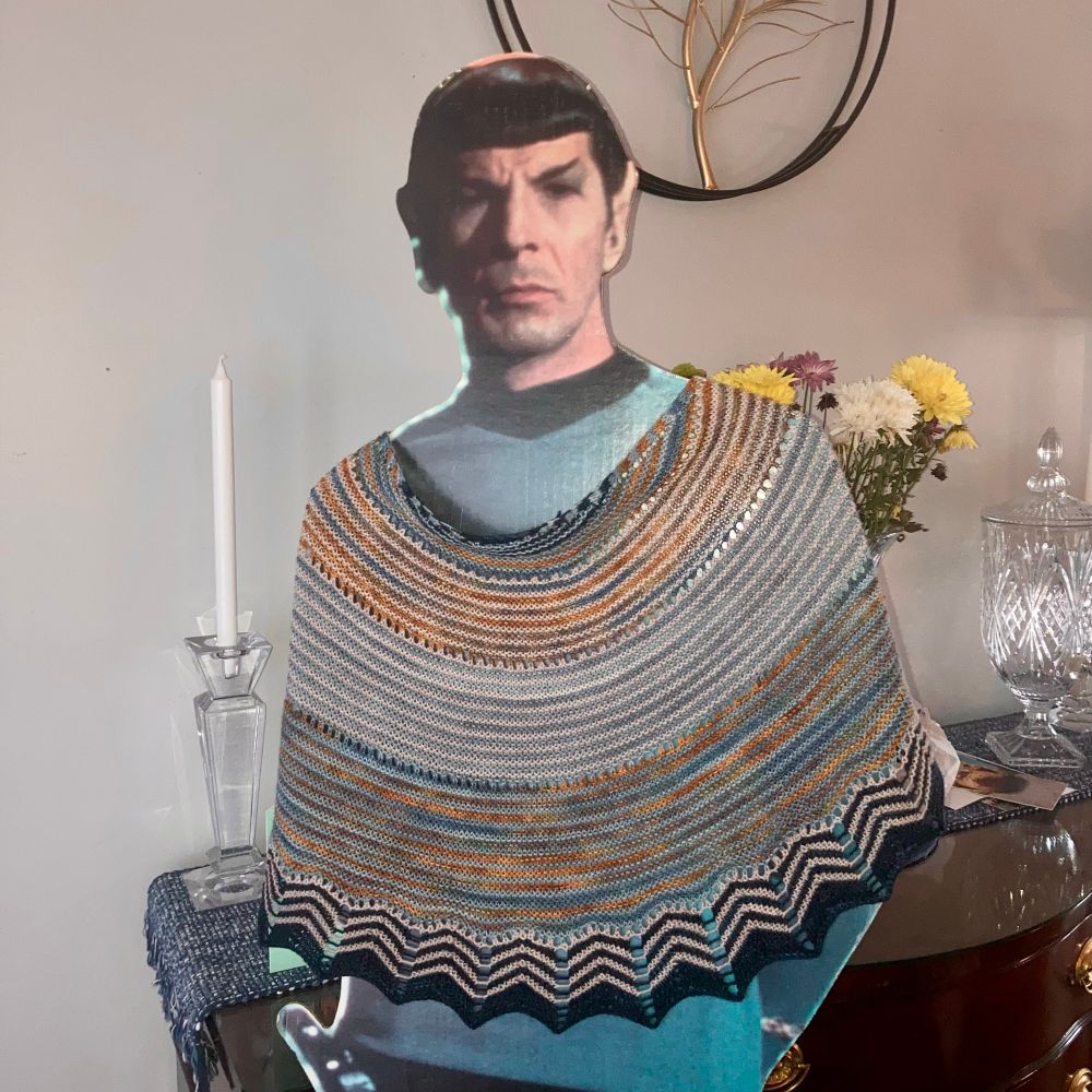 Pattern
Holey Chevrons by Stephen West